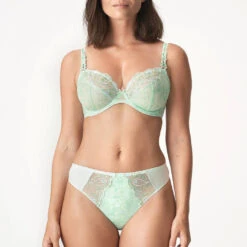 PRIMADONNA String Alalia Fleur De Printemps -PRIMADONNA boutique c2c8ed 5d2d6270fddc4c86b9c9a73949094b0b mv2