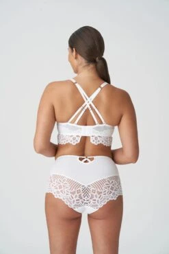 PRIMADONNA Soutien-gorge Bustier En Dentelle Twist First Night Blanc 15 PRIMADONNA Soutien-gorge Bustier En Dentelle Twist First Night Blanc -PRIMADONNA boutique soutien gorge bustier dentelle primadonna twist first night blanc paris 1