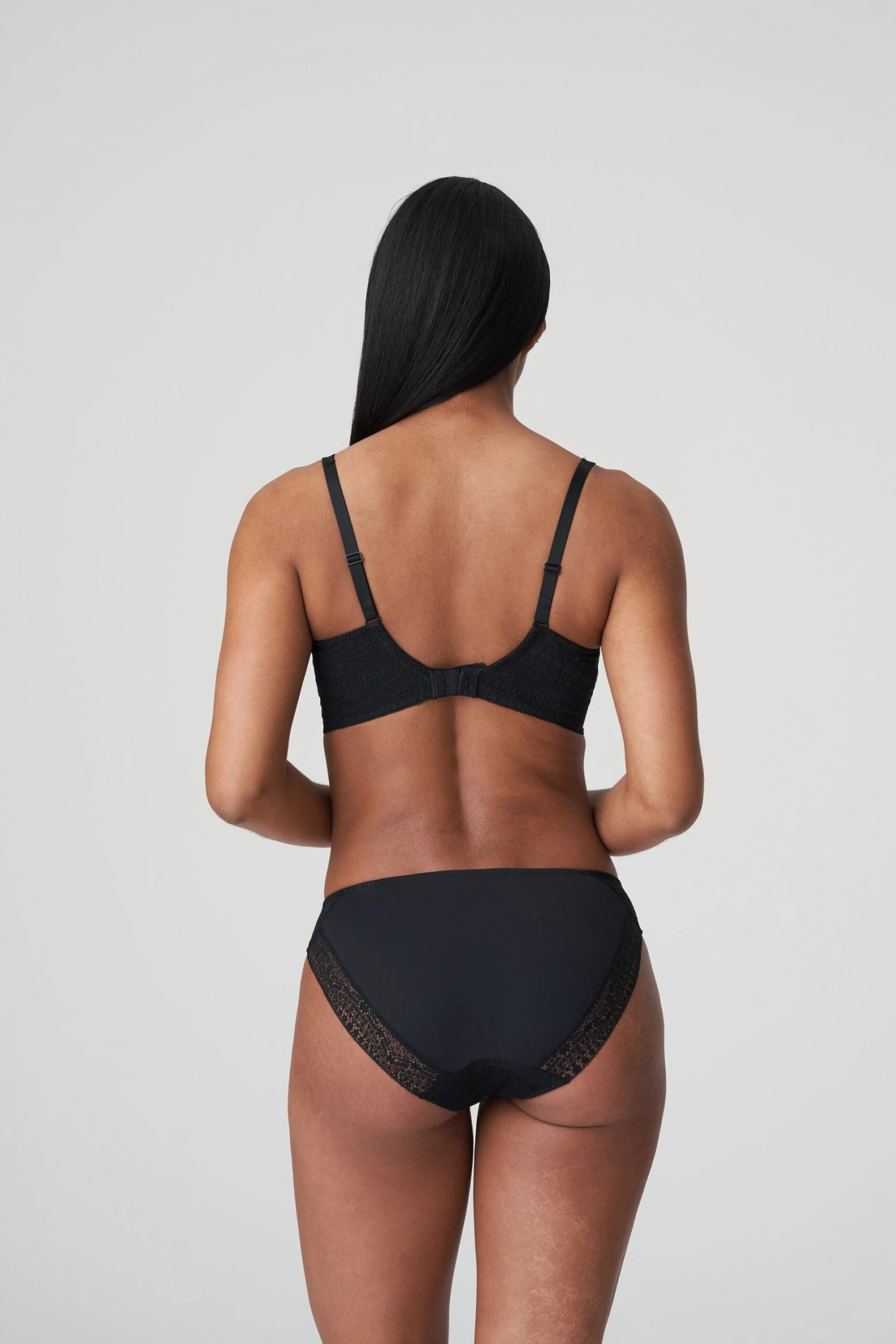 PRIMADONNA Soutien-gorge Rembourré Balconnet Epirus Noir - Twist 8 PRIMADONNA Soutien-gorge Rembourré Balconnet Epirus Noir - Twist – Image 6